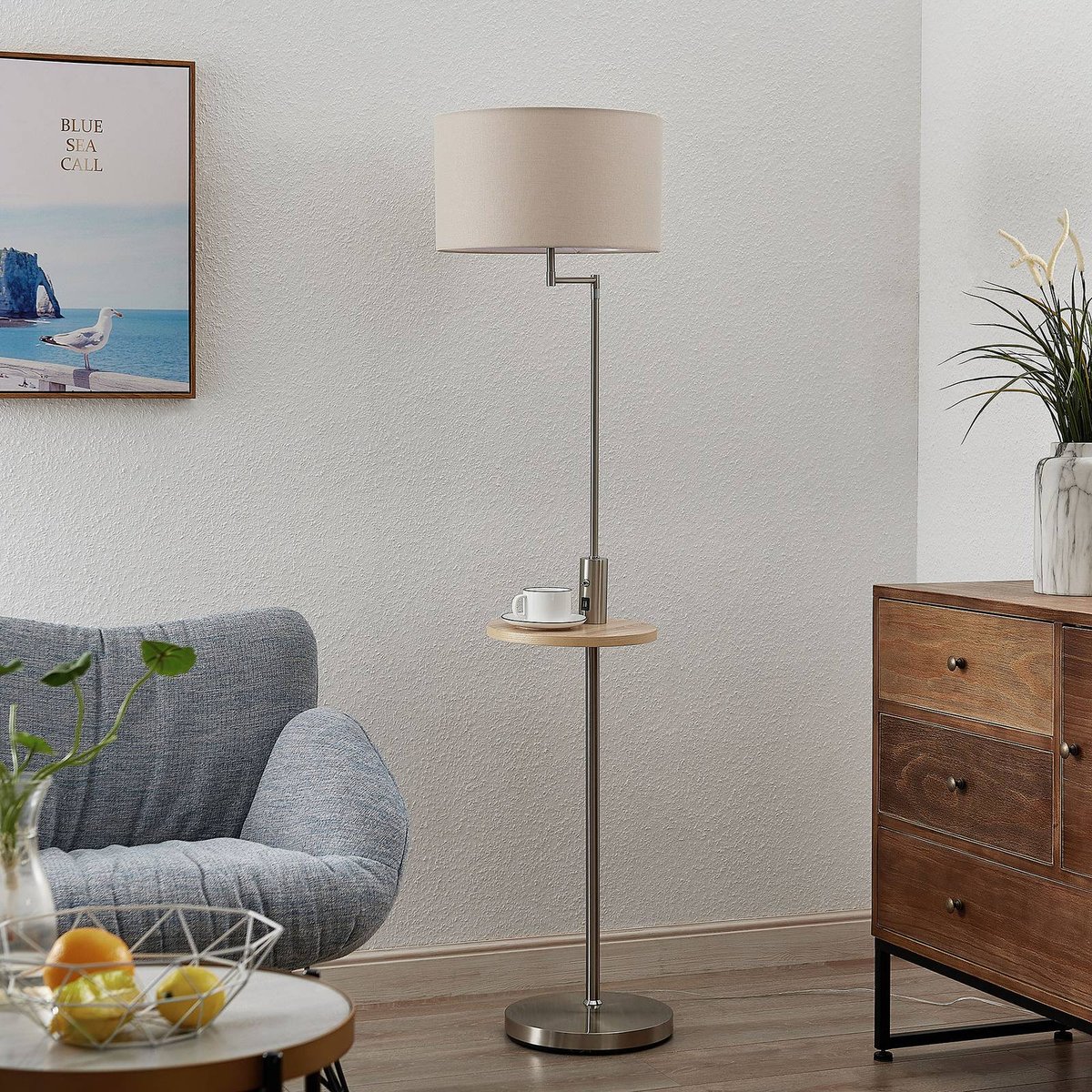 Lampadaire en métal moderne, Zinia nickel satiné, beige, bois clair, LINDBY