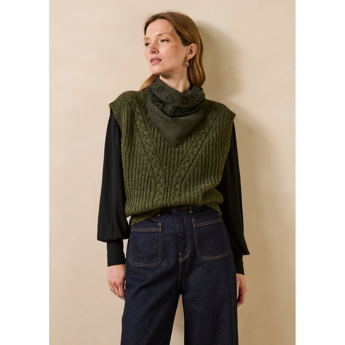 Pull sans manches en côtes perlées col rond kaki, LA FEE MARABOUTEE