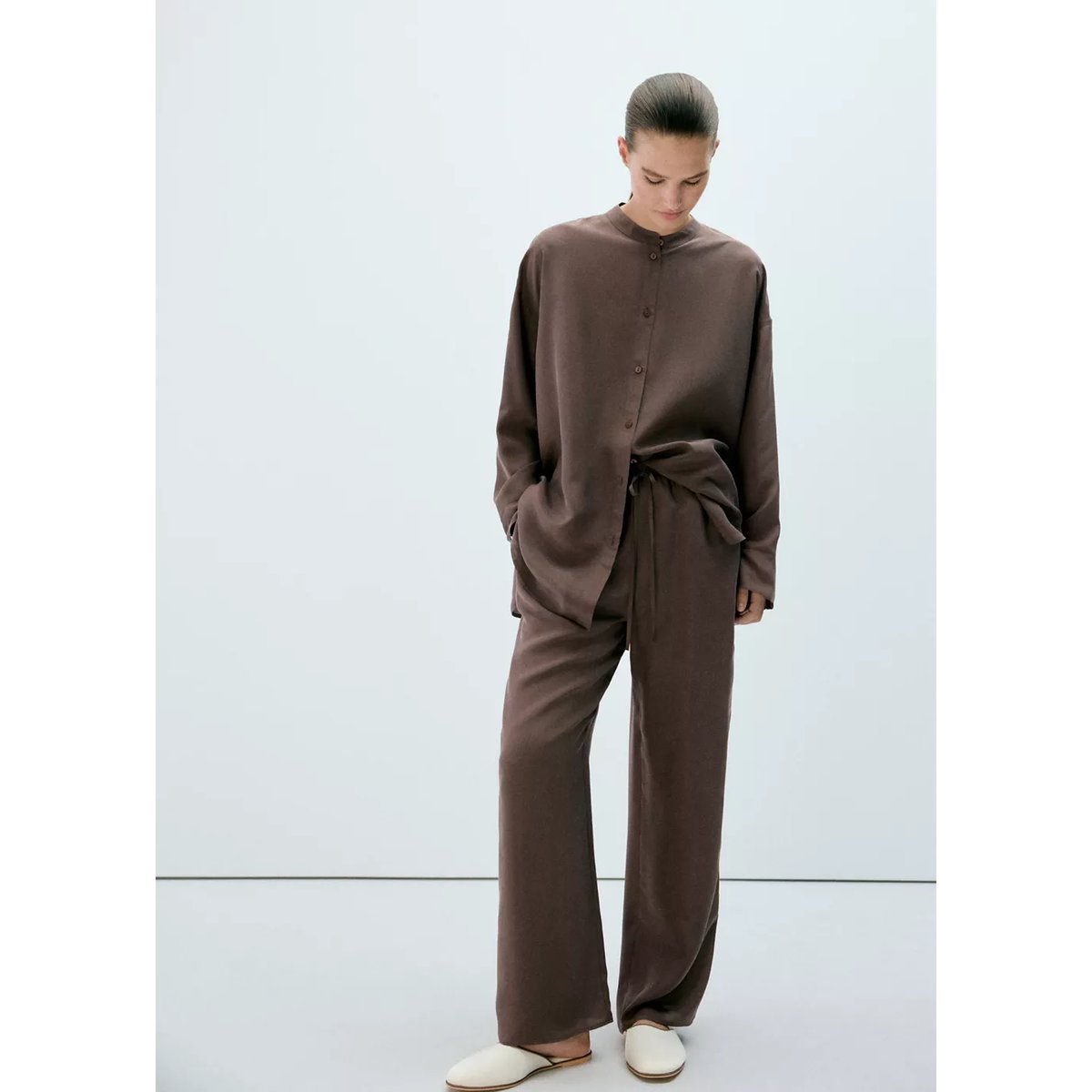 Pantalon de pyjama 100 % soie marron, MANGO
