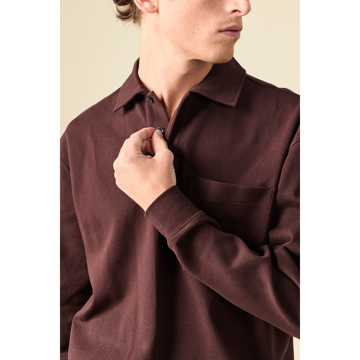 Polo ample manches longues col polo marron foncé, BONOBO