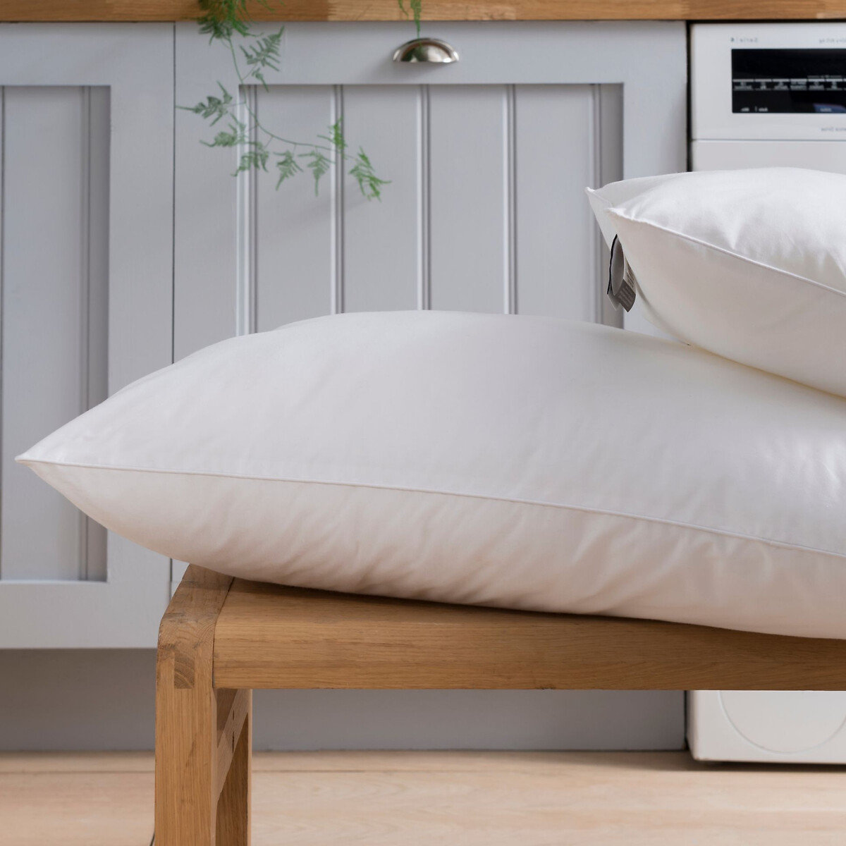 Spundown, Hypoallergenic Medium Support Pillow Pair white, THE FINE BEDDING COMPANY