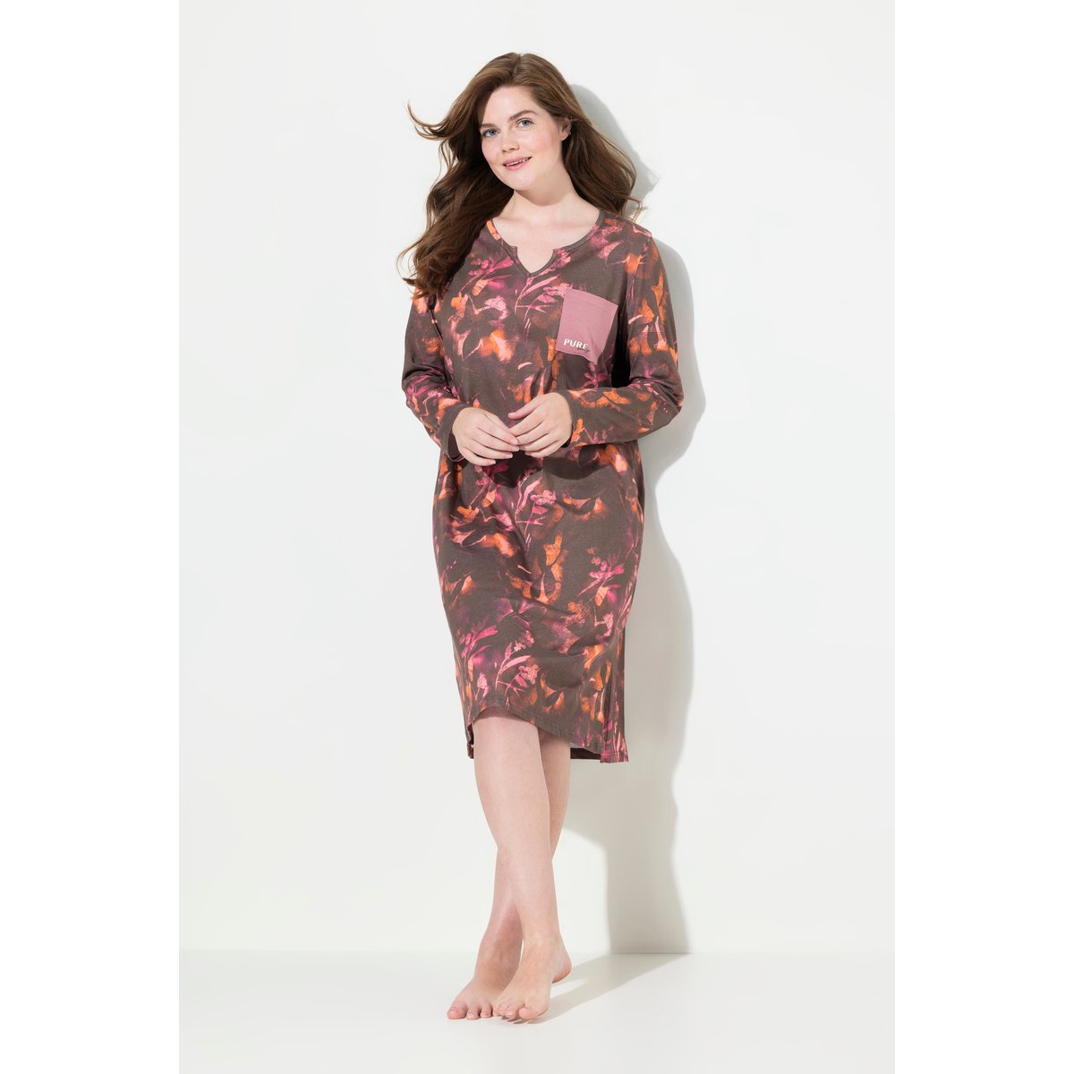 Chemise de nuit à col tunisien et manches taupe foncé, ULLA POPKEN