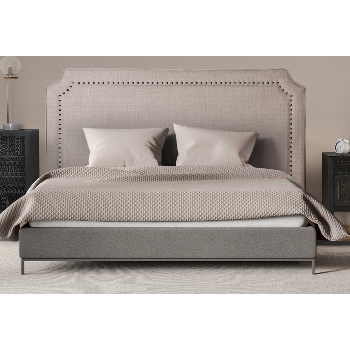 Tête de lit style colonial, S.SOUSEL beige naturel avec finitions bois clair et touches noir, RECOLLECTION