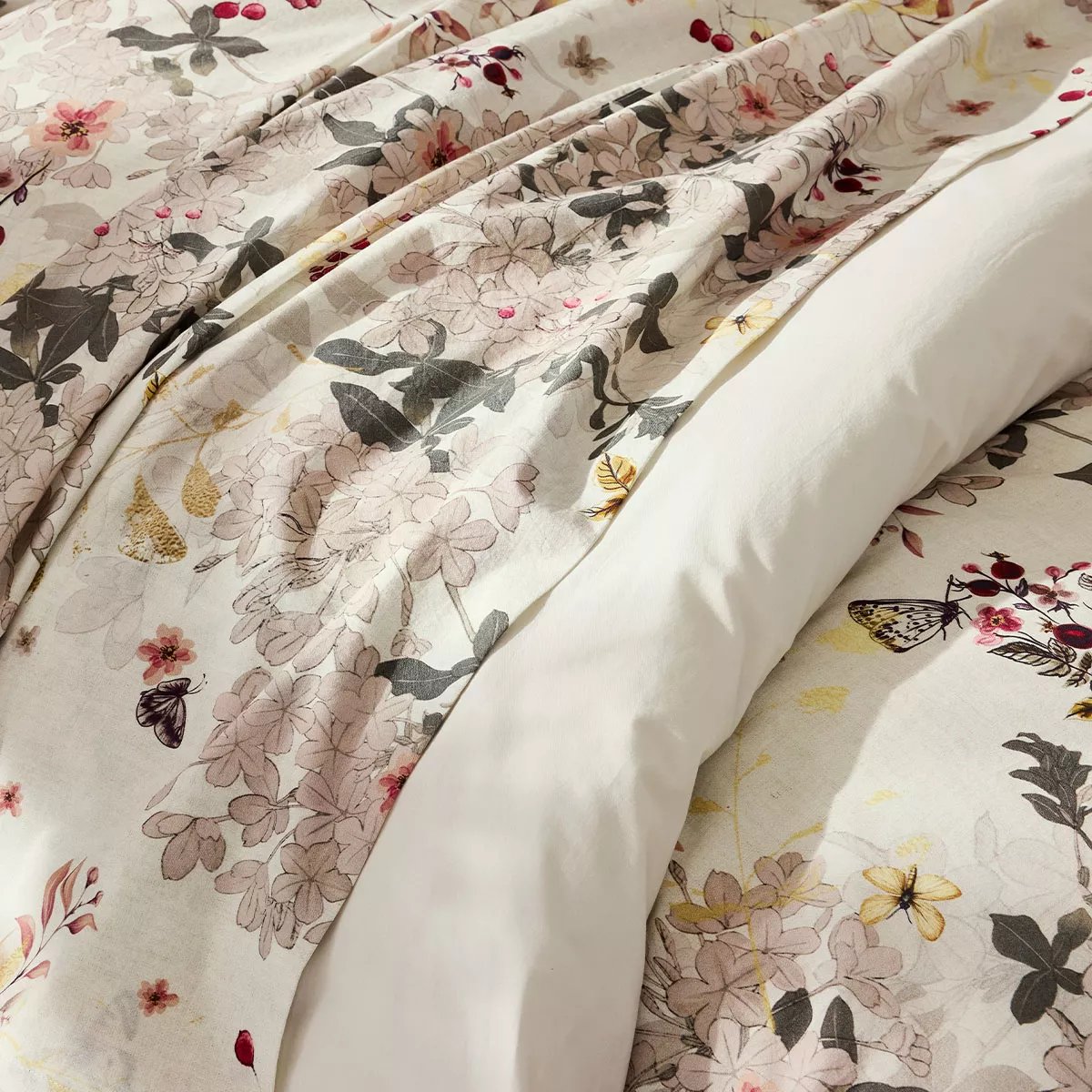 Drap plat percale de coton lavé VINTAGE FLOWERS cranberry, GARNIER THIEBAUT