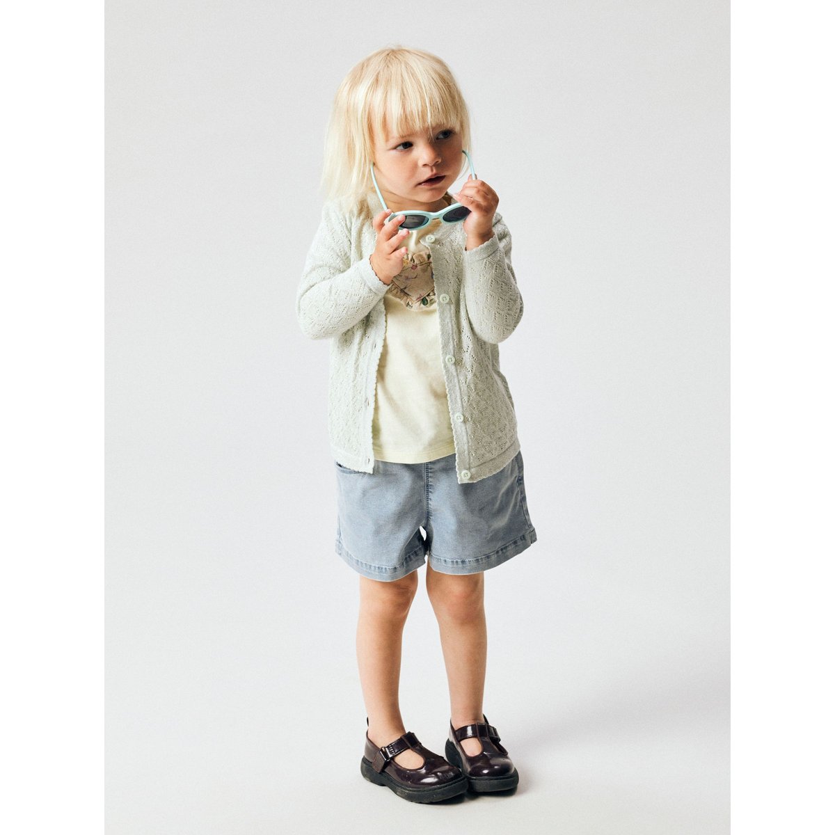 Short light blue denim, NAME IT