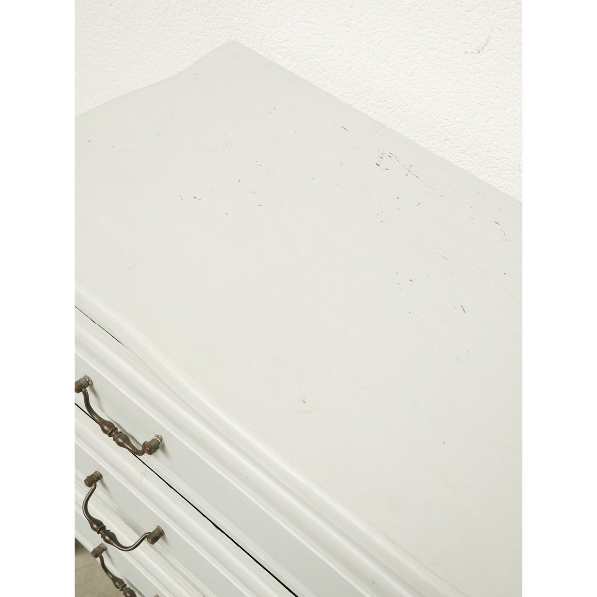 Commode en bois blanc Garance N°777 - Bon état blanc, DEBONGOUT