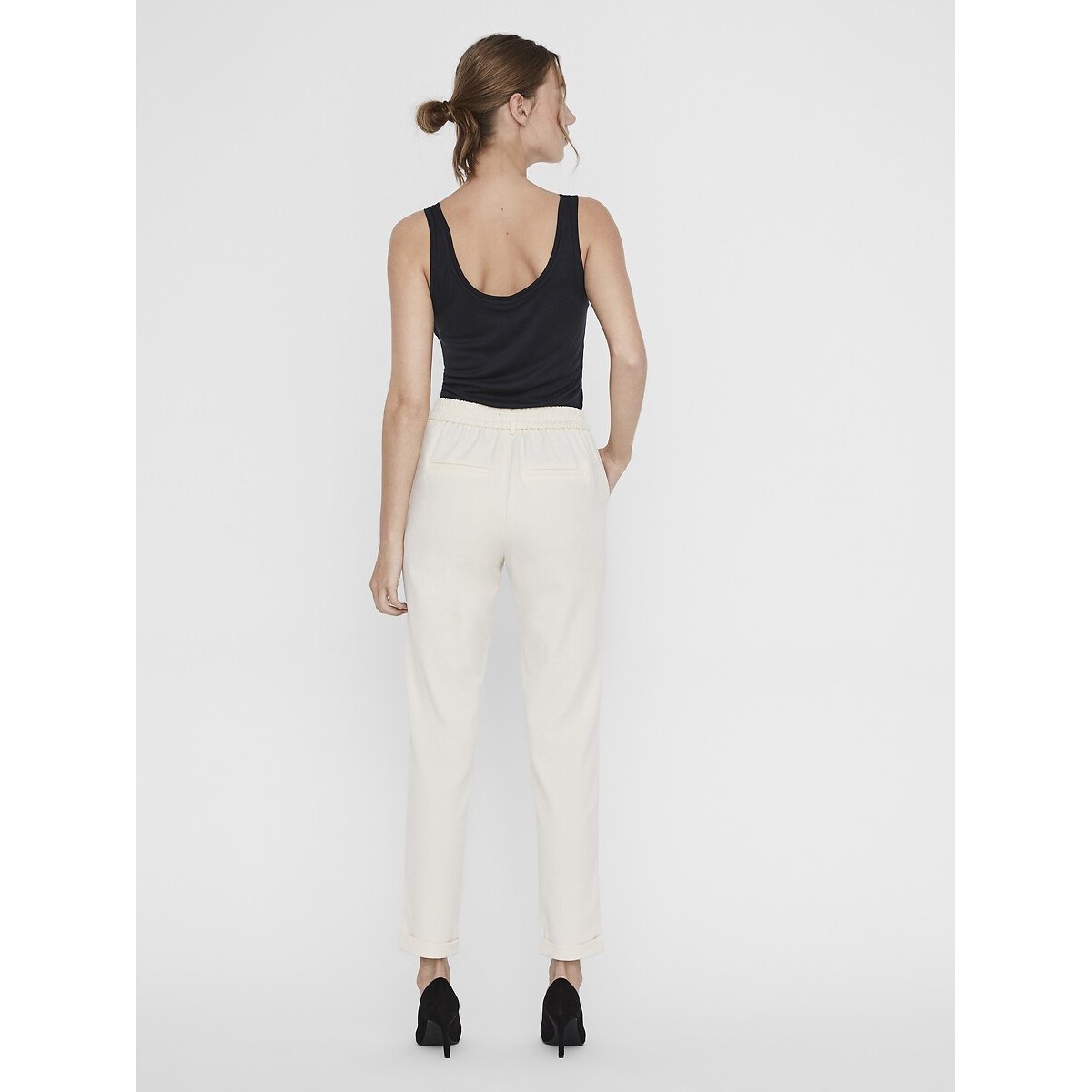 Pantalon droit, longueur 34 ecru, VERO MODA