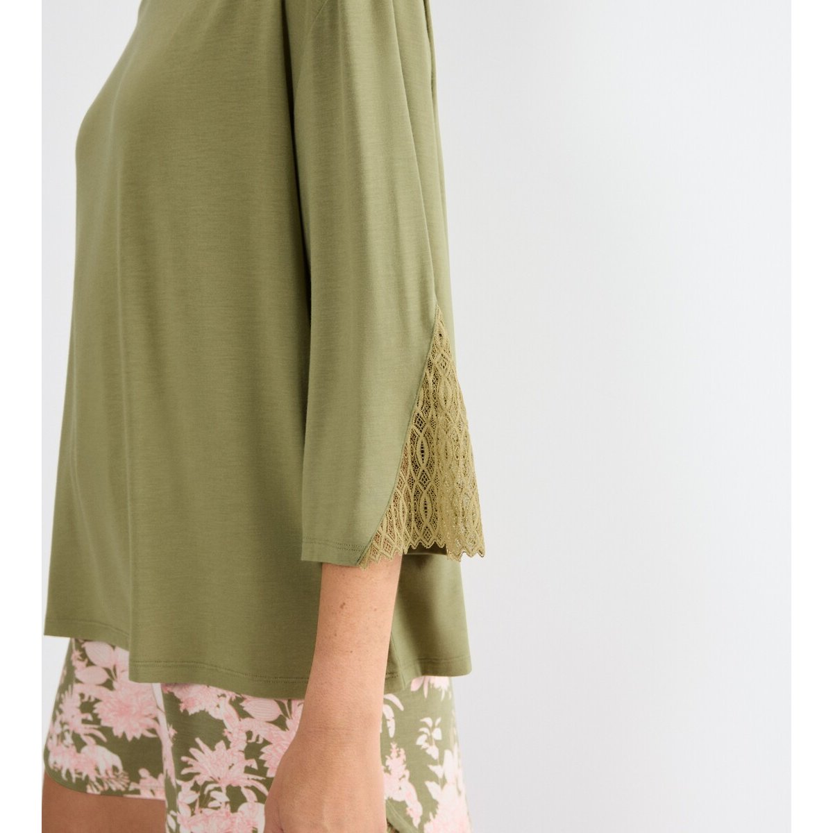 Aura Spotlight Pyjama Top olive, TRIUMPH