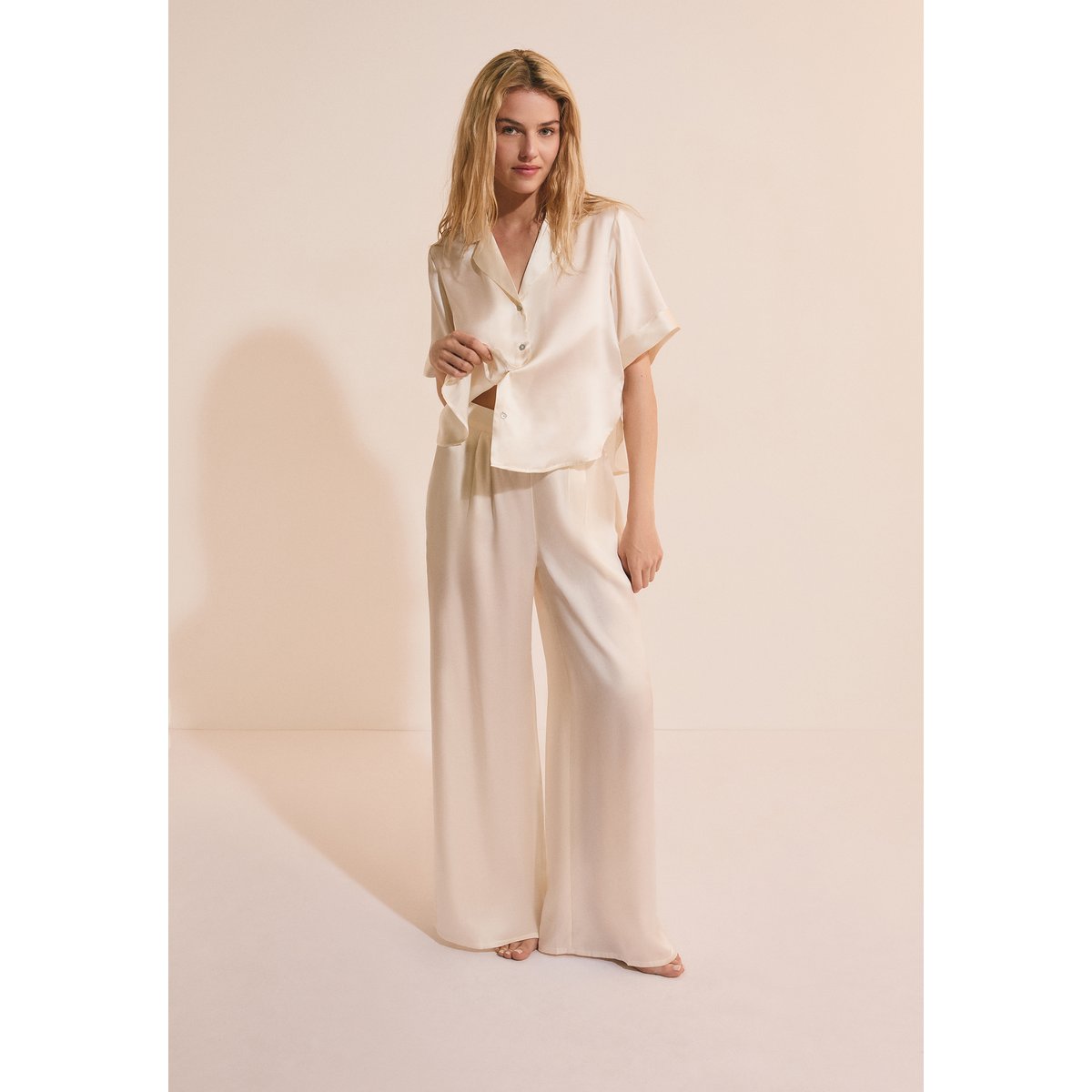 Pantalon de pyjama large en soie PEARLY perle, ETAM