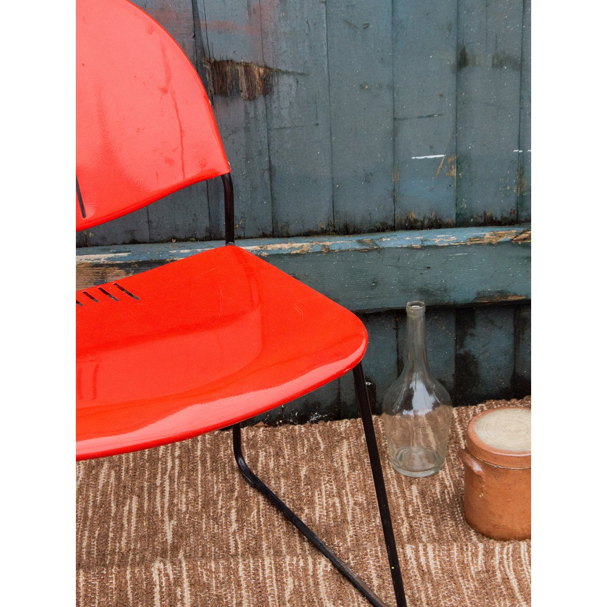 Chaise en métal rouge Diana N°126 - Bon état rouge, DEBONGOUT