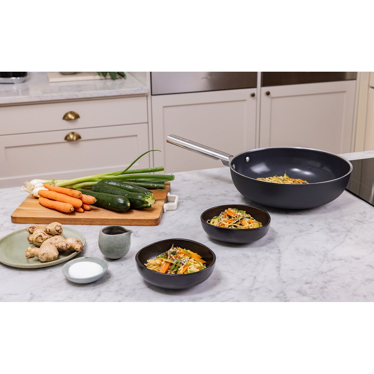 30cm Wok black, SMEG
