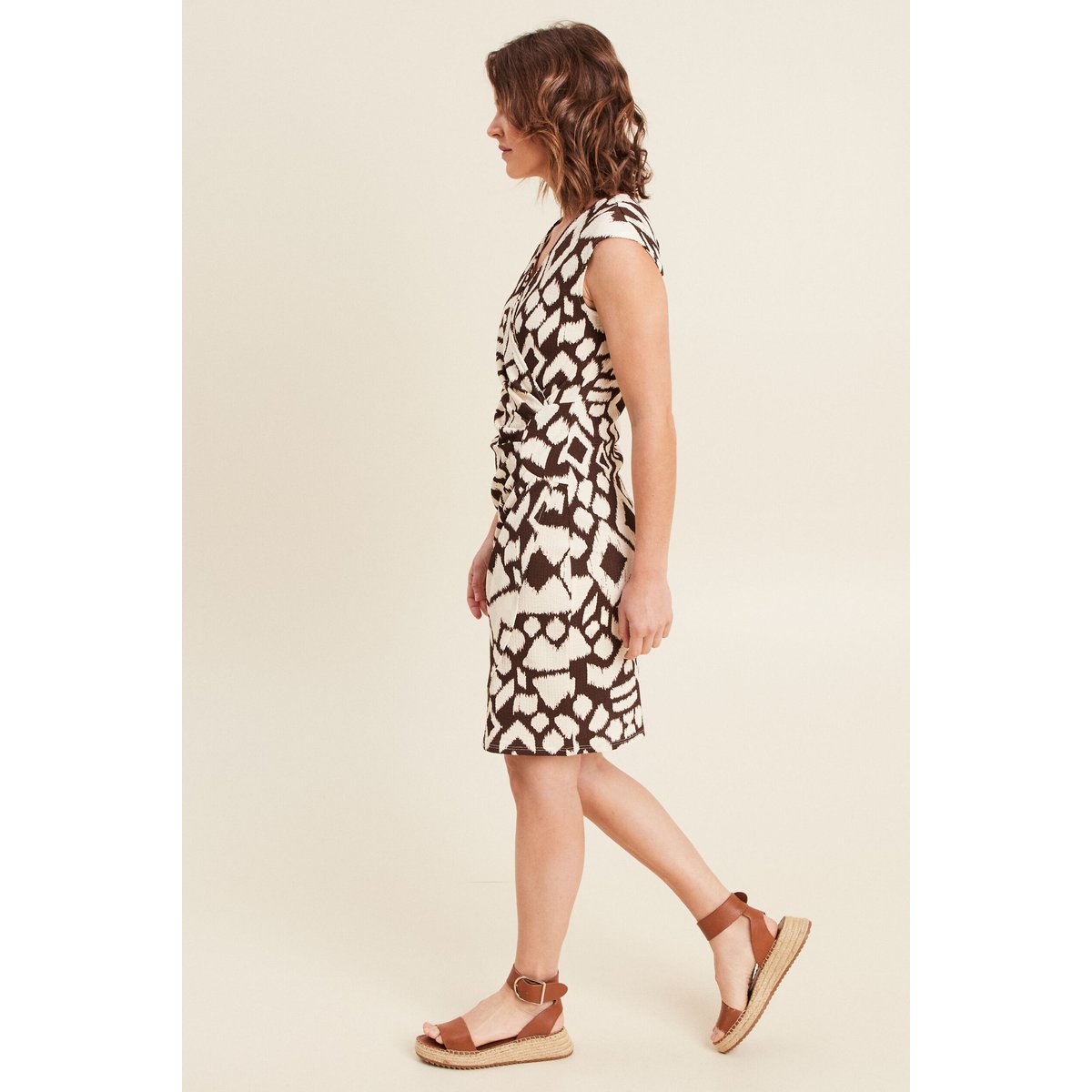 Robe ajustée courte marron, BREAL