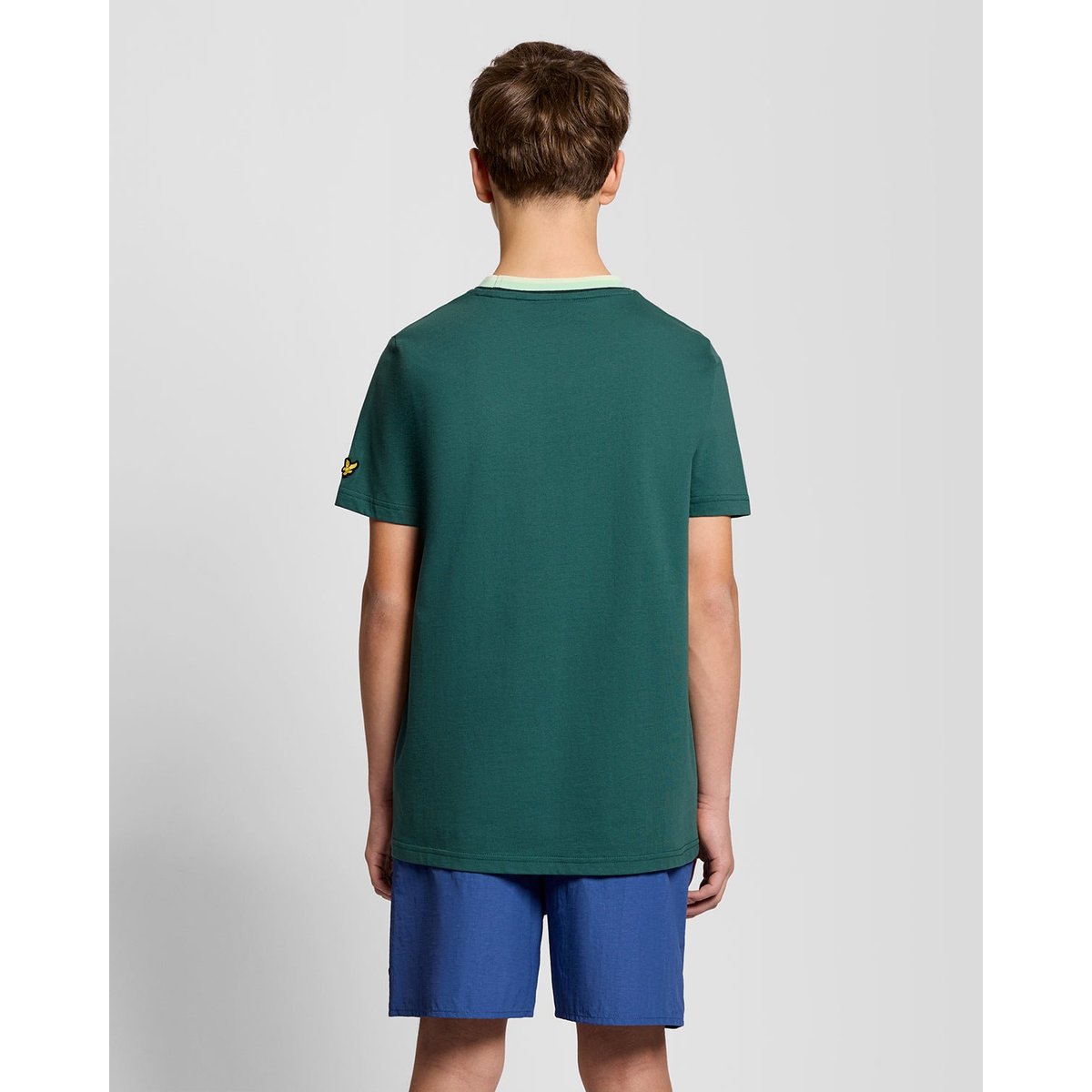 T-shirt à liserés contrastés logo au col vert everglade, LYLE & SCOTT
