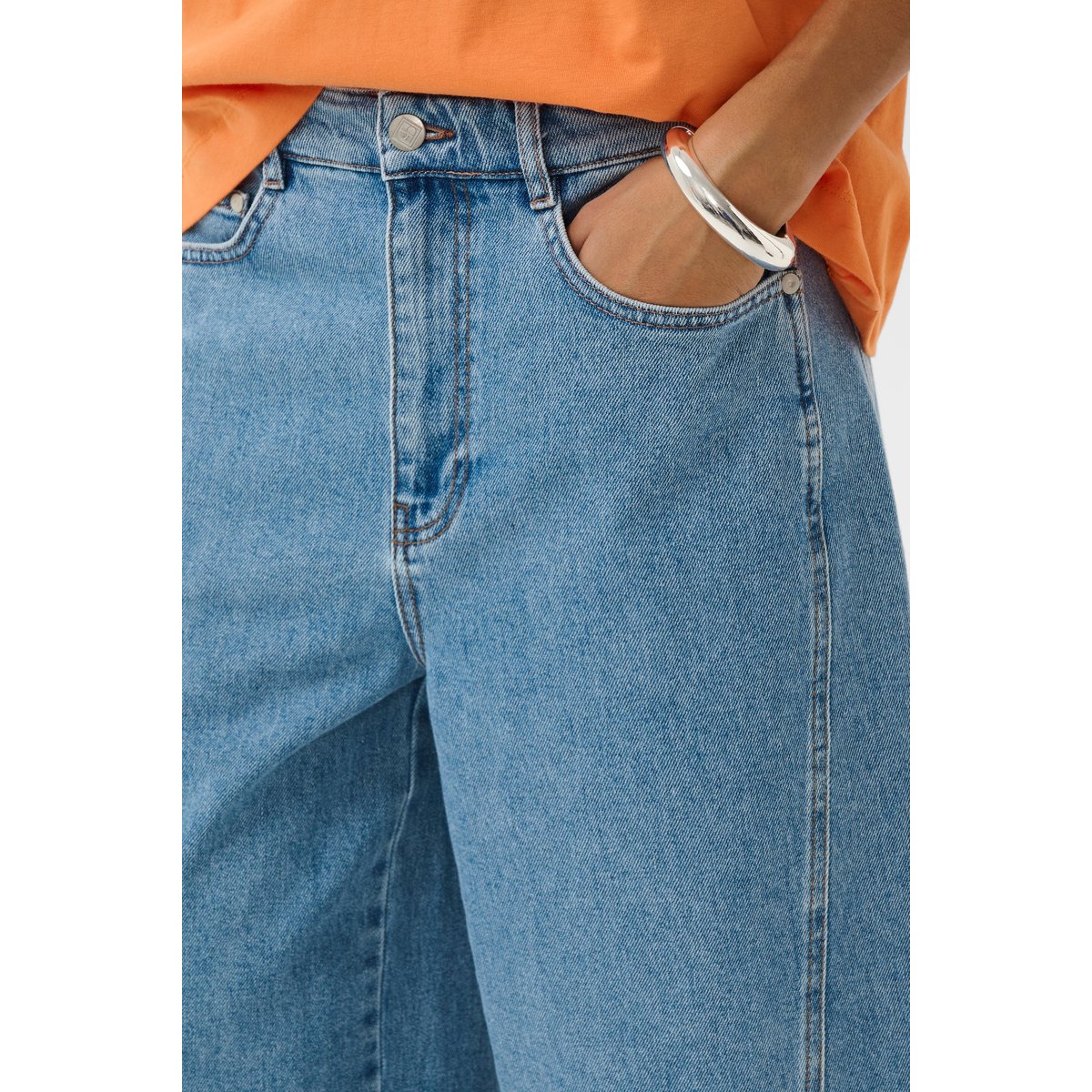Shorts en jean bleu light blue denim, SOAKED IN LUXURY