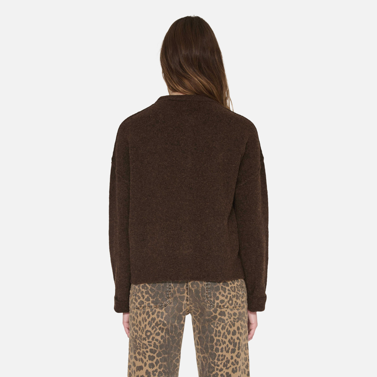 Pull KAZAN brown, MKT STUDIO