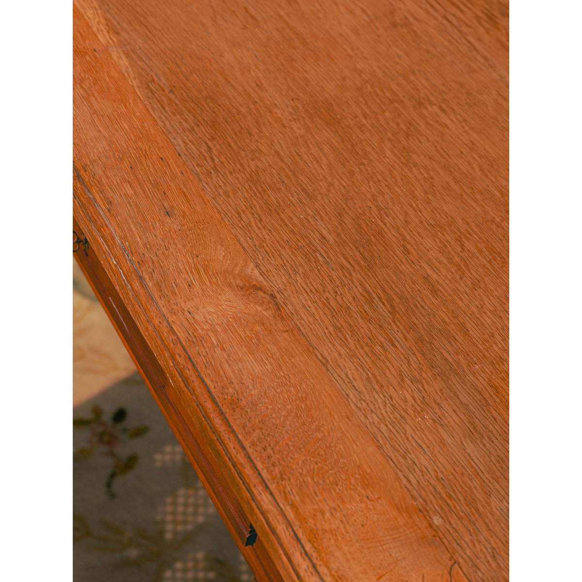 Bureau en bois clair Edouard N°1057 - Bon état bois clair, DEBONGOUT