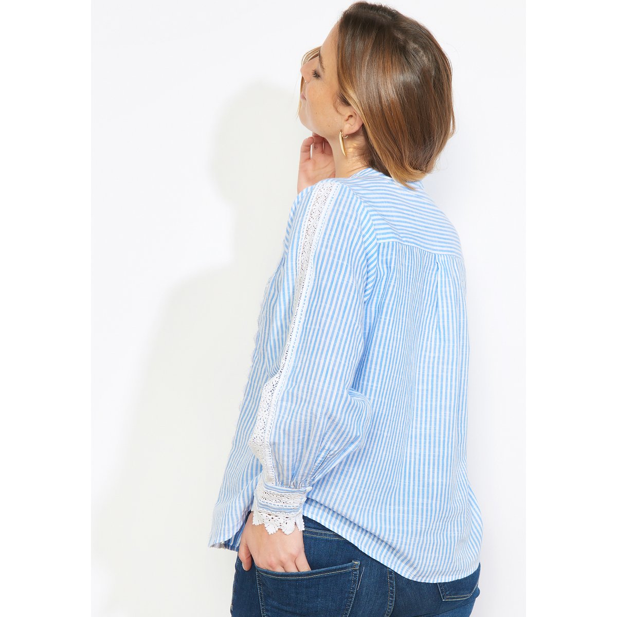 Blouse en dentelle raffinée bleu pastel, LOLALIZA