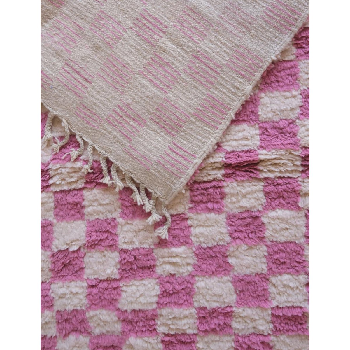 Tapis berbère marocain pure laine rose poudrée, AFK LIVING