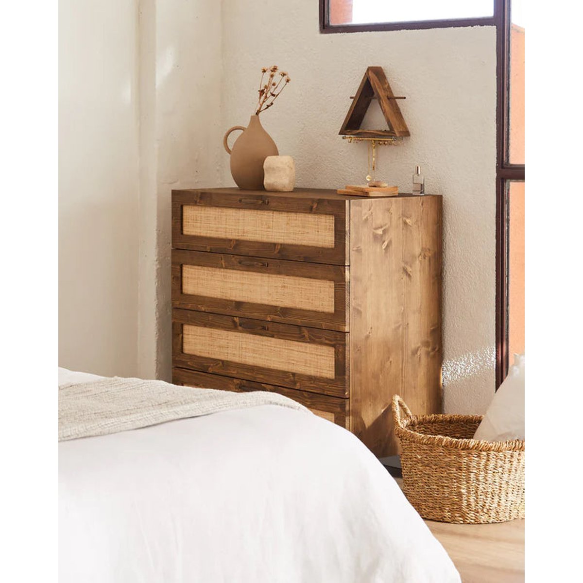 Commode sapin massif fibres naturelles naturel 4 tiroirs - MARNIE noyer, HANNUN
