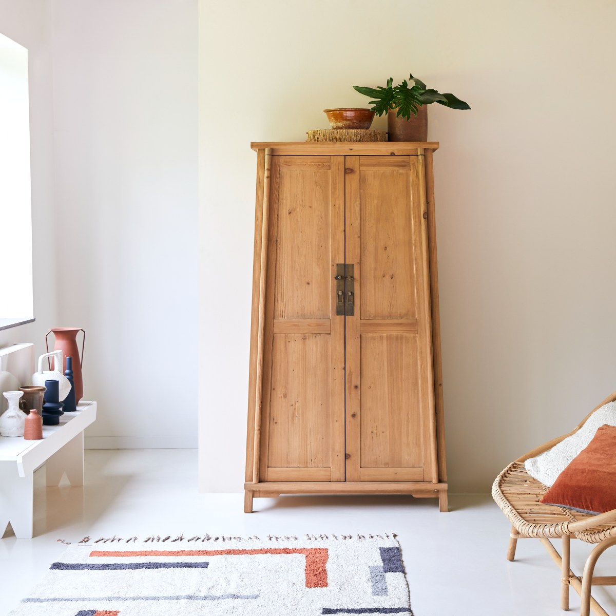 Armoire en Pin massif, YUKI naturel, TIKAMOON
