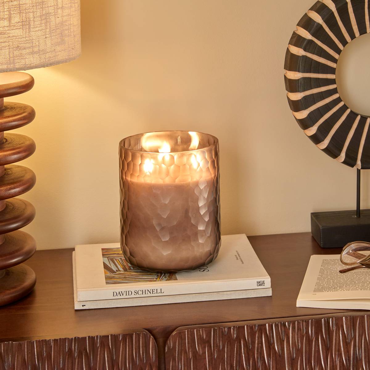 Bougie parfumée ronde NYER noir, ATMOSPHERA