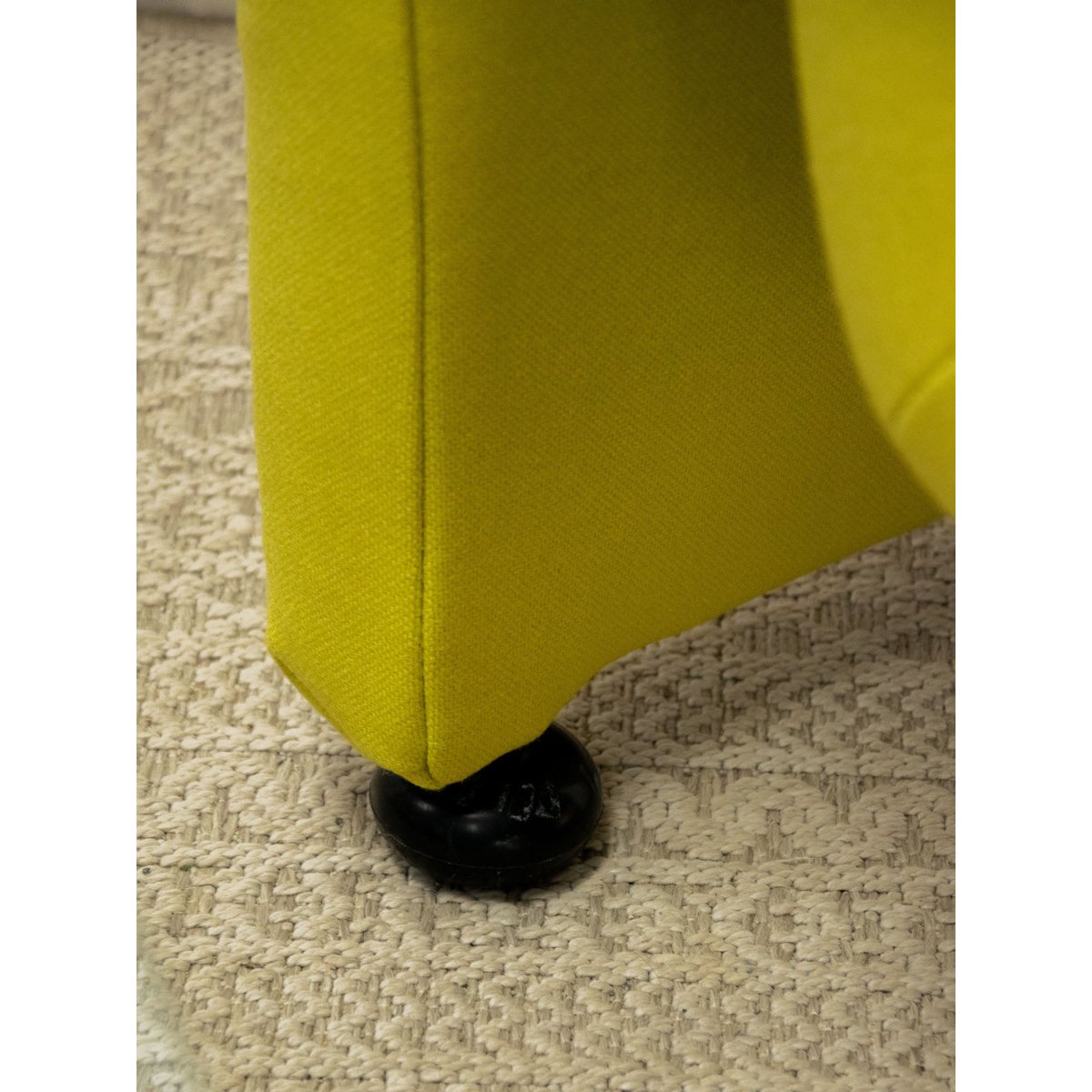 Chauffeuse verte en tissu Olivia N°61 - Bon état vert, DEBONGOUT