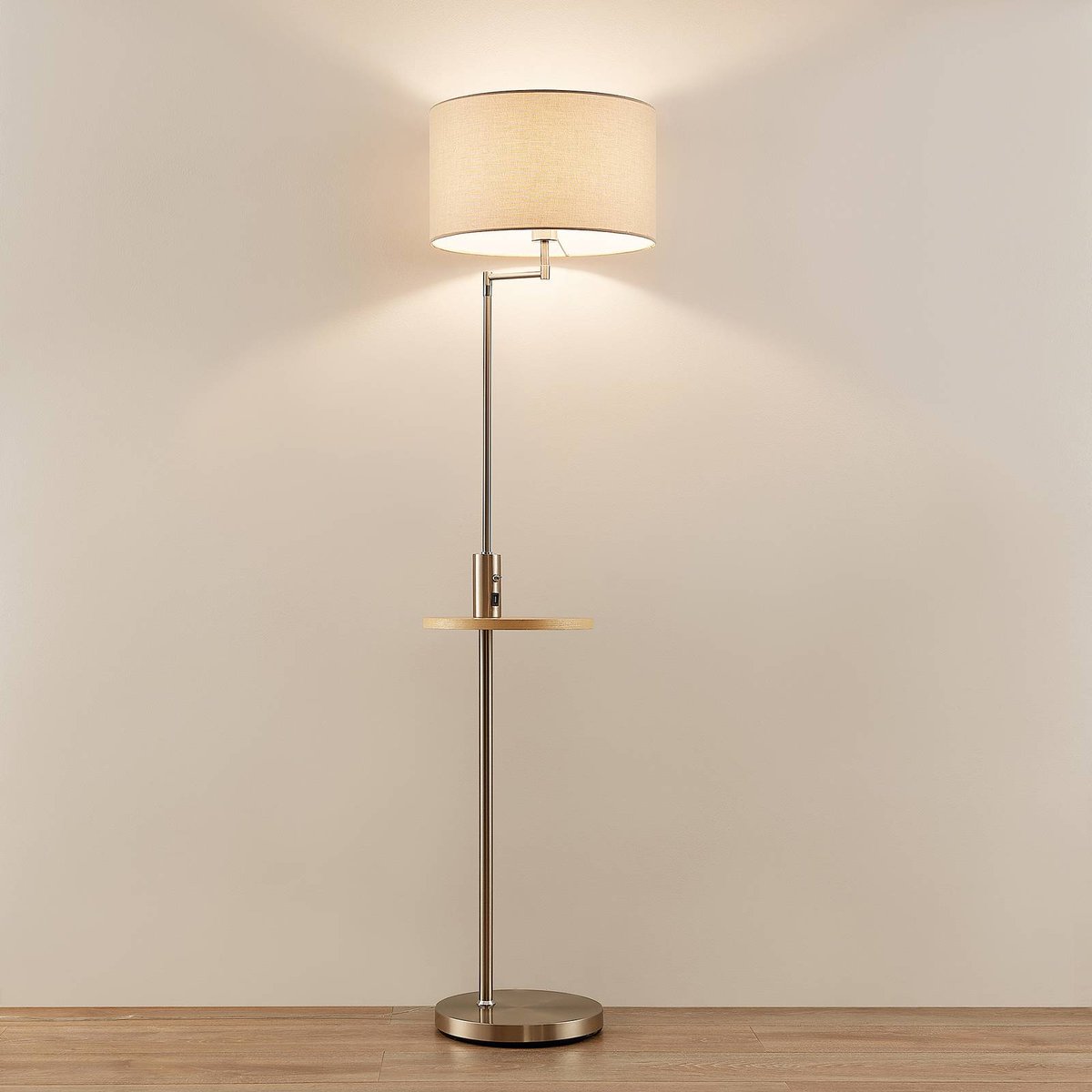 Lampadaire en métal moderne, Zinia nickel satiné, beige, bois clair, LINDBY