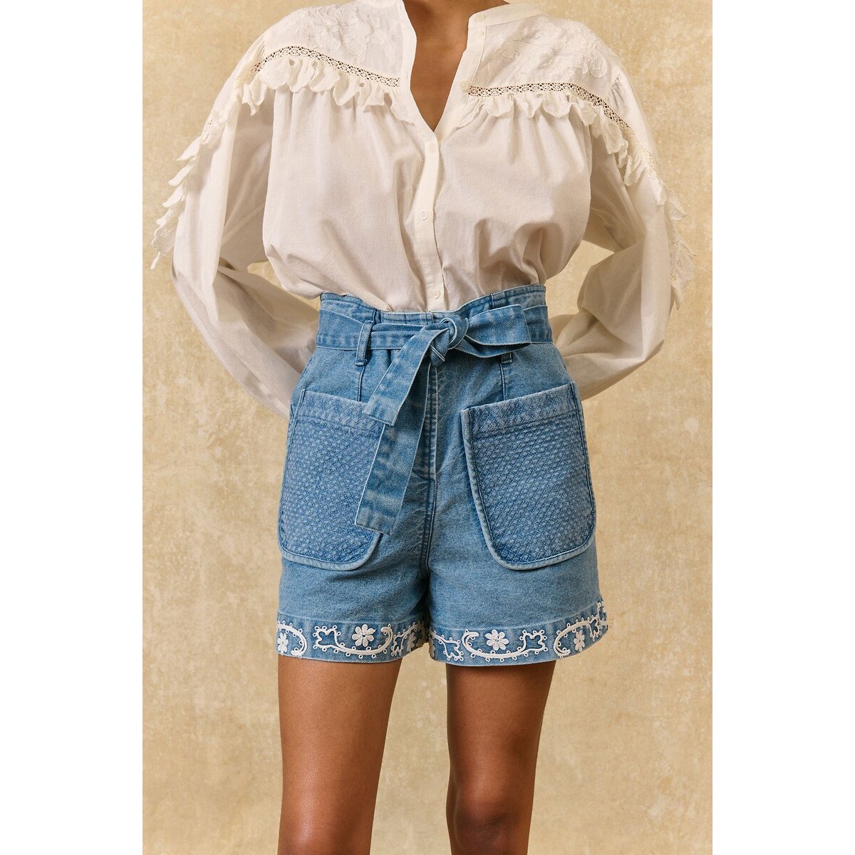 Short en denim brodé avec ceinture, VIRGIN stone blue, LOUISE MISHA