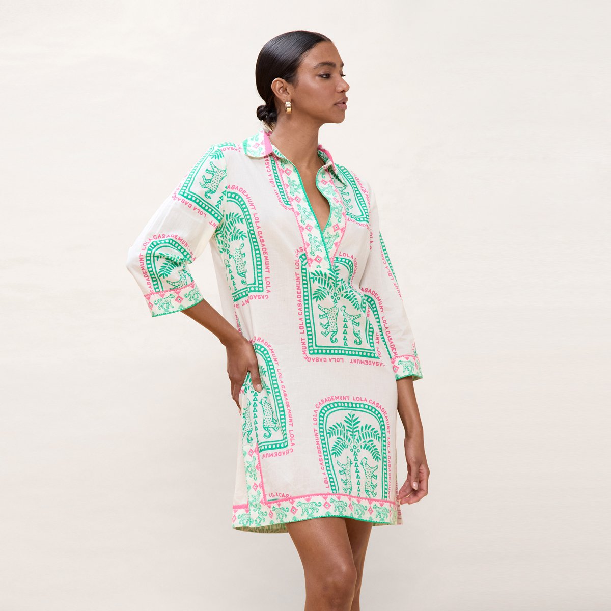 Robe chemise courte imprimée graphique ecru, LOLA CASADEMUNT