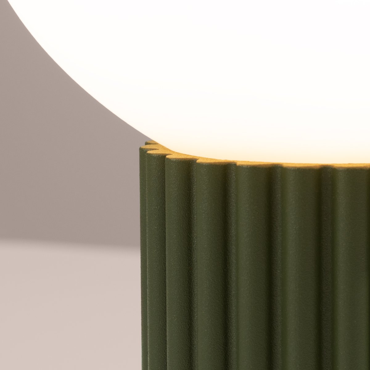 Lampe à poser Aluminium Vert Olive G9 1 Halo vert, EDEN