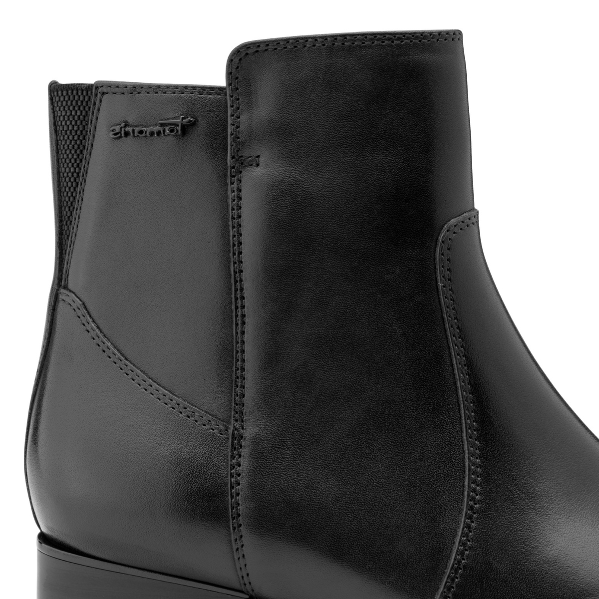 Bottine en cuir noir, TAMARIS