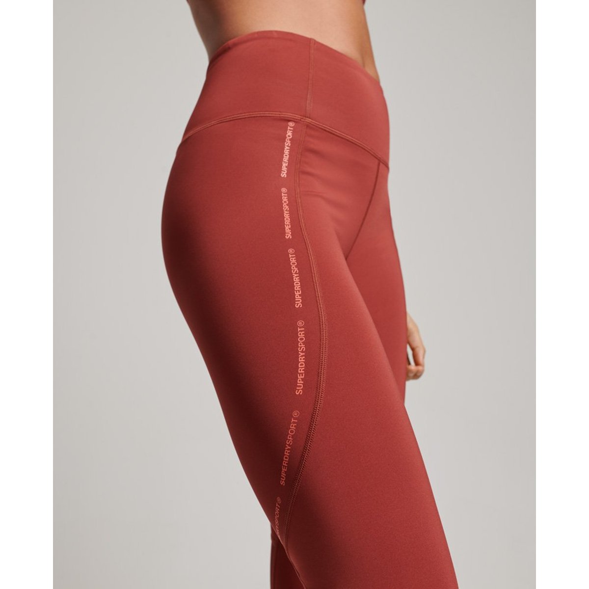Legging moulant long en résille Active marron brique, SUPERDRY