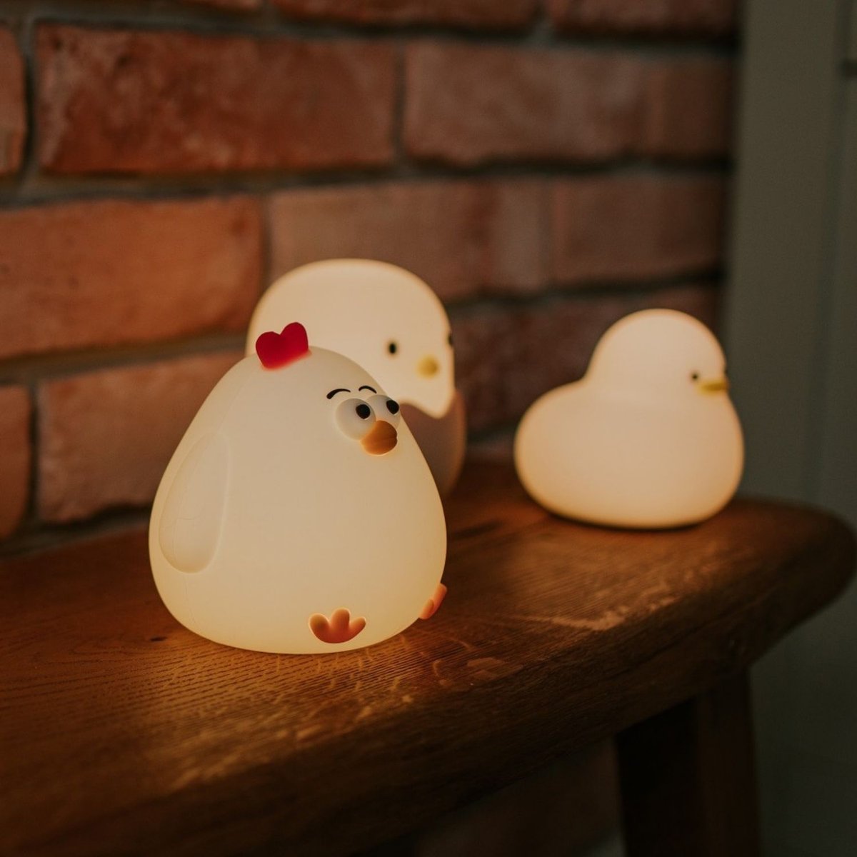 Veilleuse rechargeable Poule blanc, rouge, jaune, MARY'S