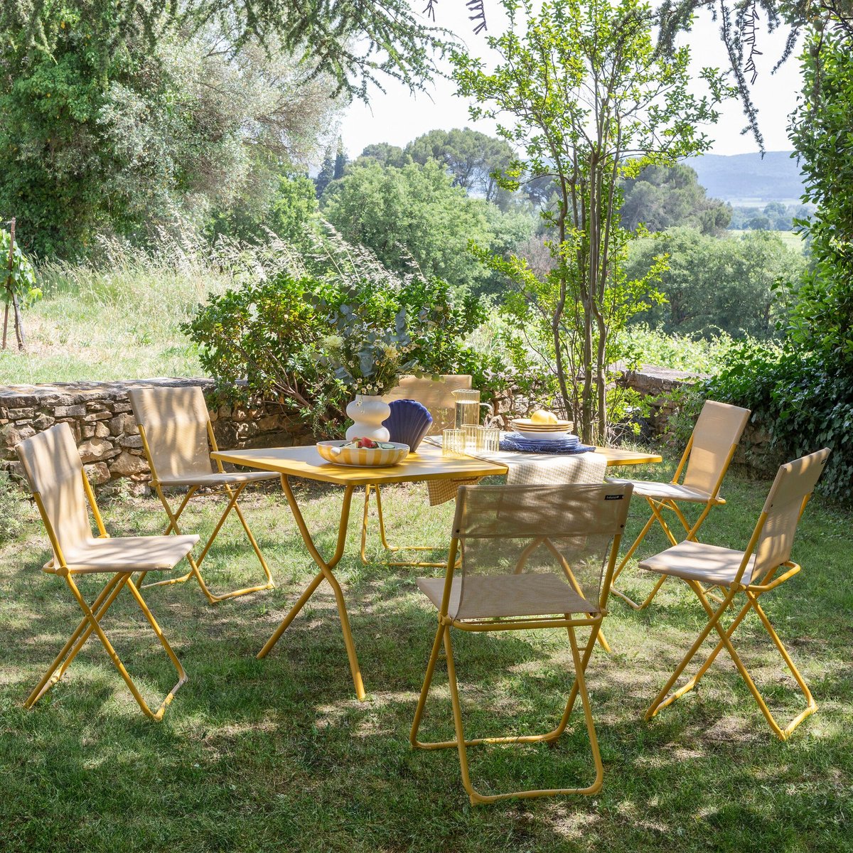 Ensemble 1 table rectangle, 6 chaises pliantes ultra-compactes - BALCONY jaune miel-miel, LAFUMA MOBILIER