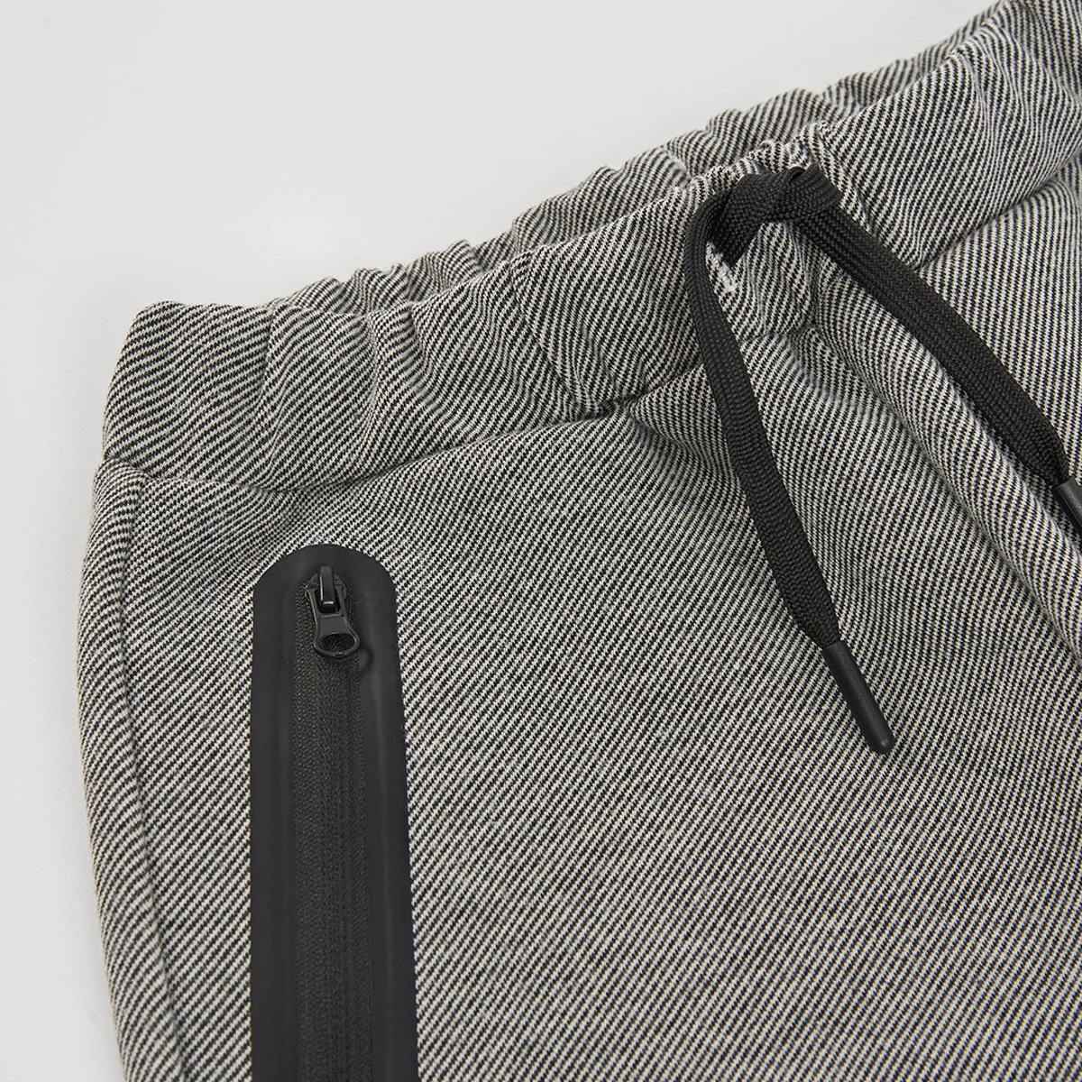 Pantalon garçon en maille avec poches zippées noir, BOBOLI