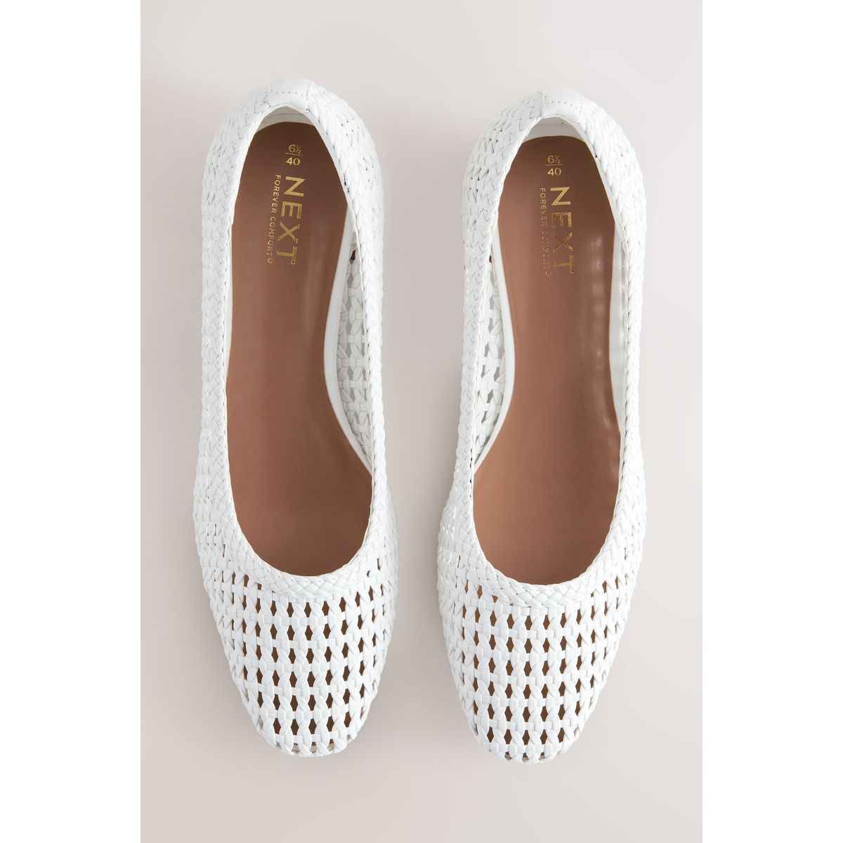Escarpins tissés en cuir blanc, NEXT