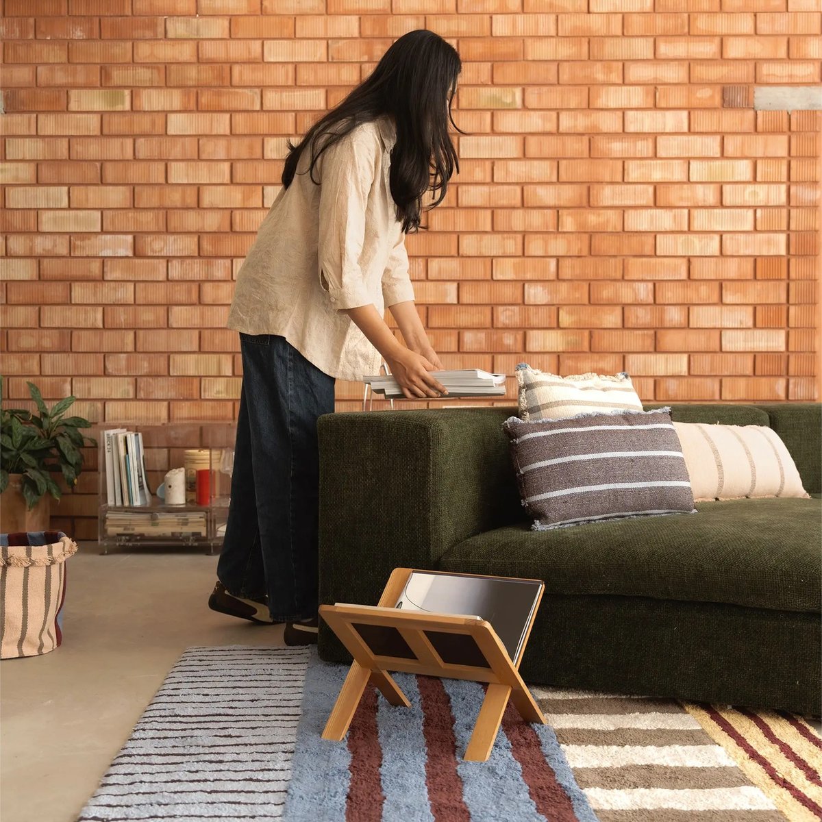 Tapis rectangulaire en coton Indigo Blue COLOR ON naturel, bleu anil, grain de café, bleu jean, marsala, brun terre, bourgogne, miel clair, LORENA CANALS
