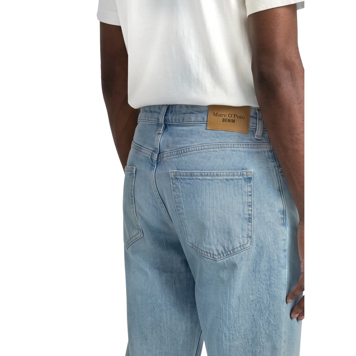 Jeans modèle Aric tapered en coton bio mélangé bleu, MARC O’POLO DENIM