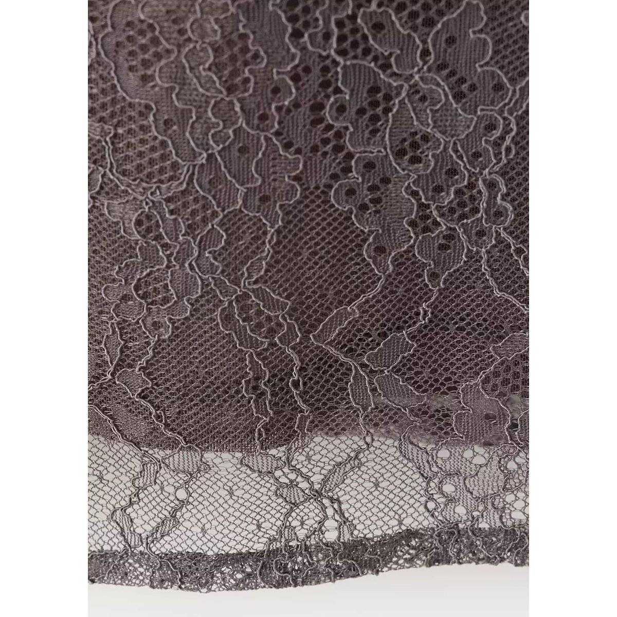 Top dentelle avec nœud gris, MANGO