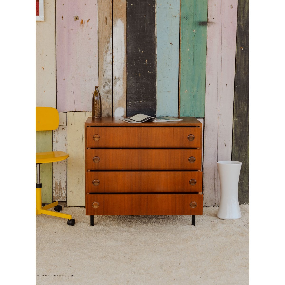 Commode en teck Olga N°675 - Bon état bois foncé, DEBONGOUT