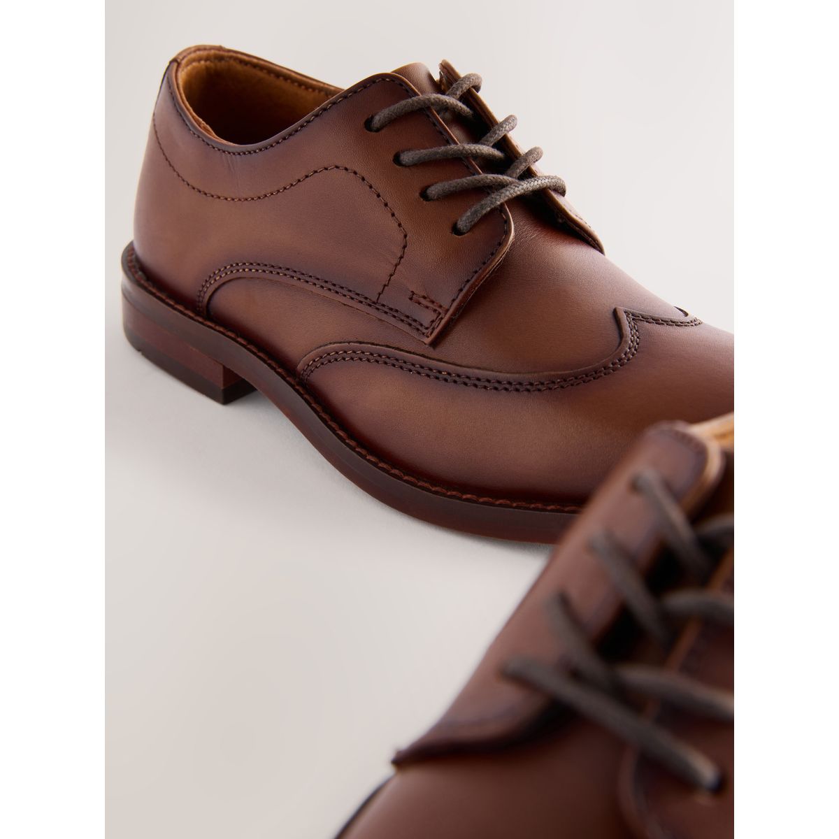Chaussures habillées à lacets marron fauve, NEXT