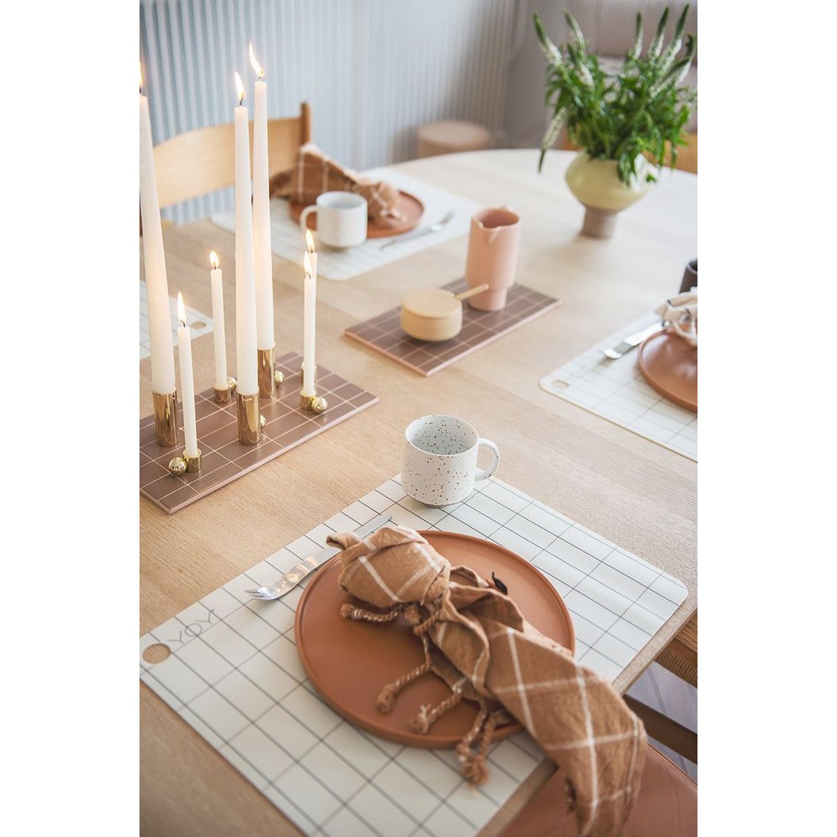Bougeoir en laiton décoratif LIVING laiton, OYOY LIVING DESIGN