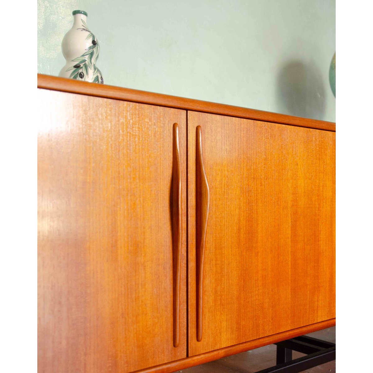 Grande enfilade en teck Margaret N°506 - Bon état bois clair, DEBONGOUT