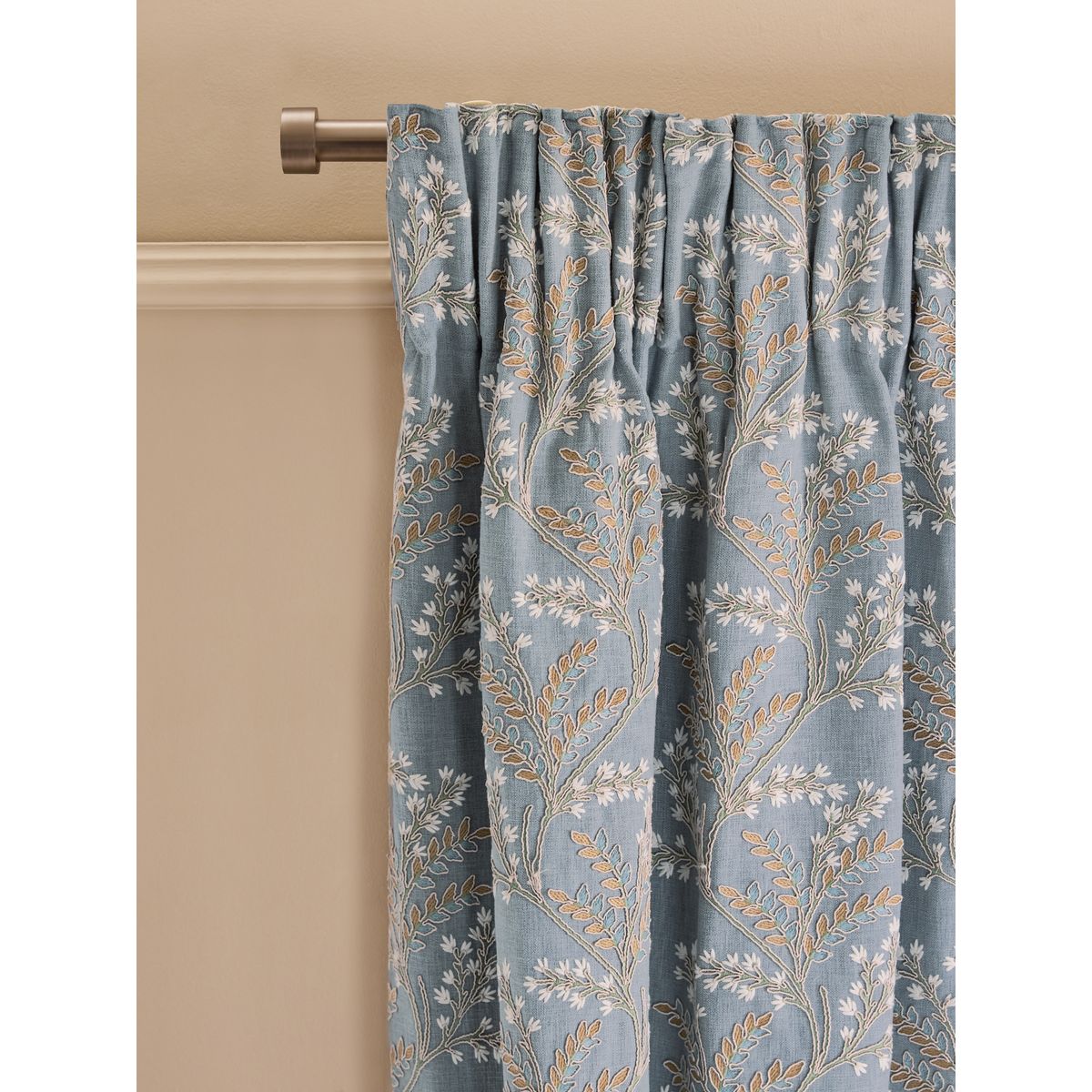 Rideaux doublés à plis et fleurs brodées bleu, NEXT