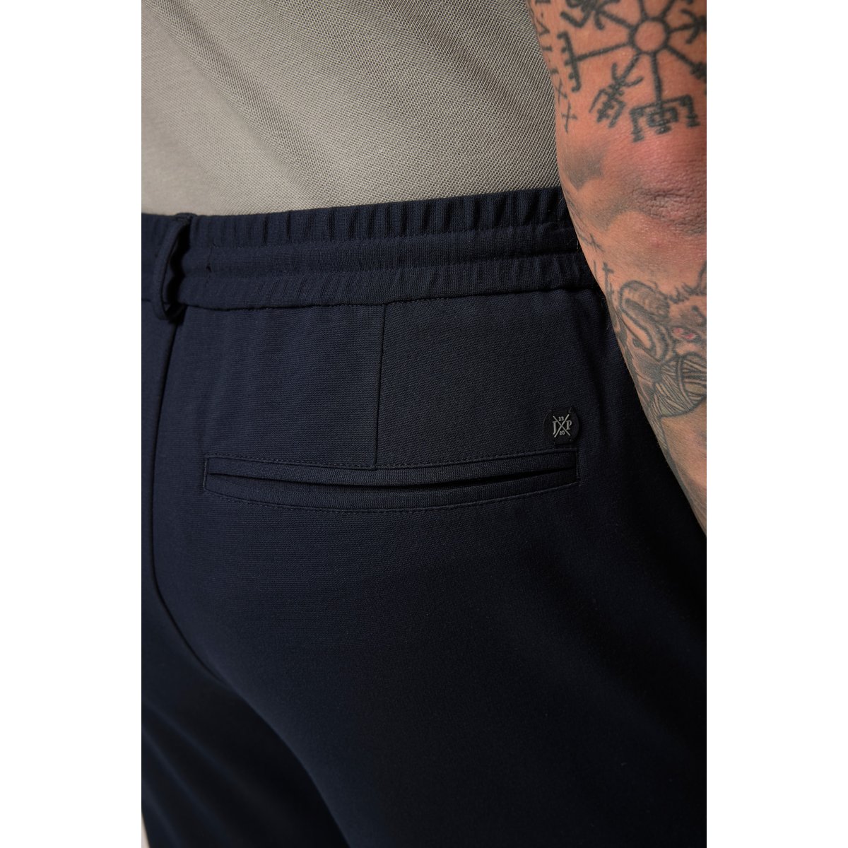 Pantalon chino en jersey bleu marine, JP1880