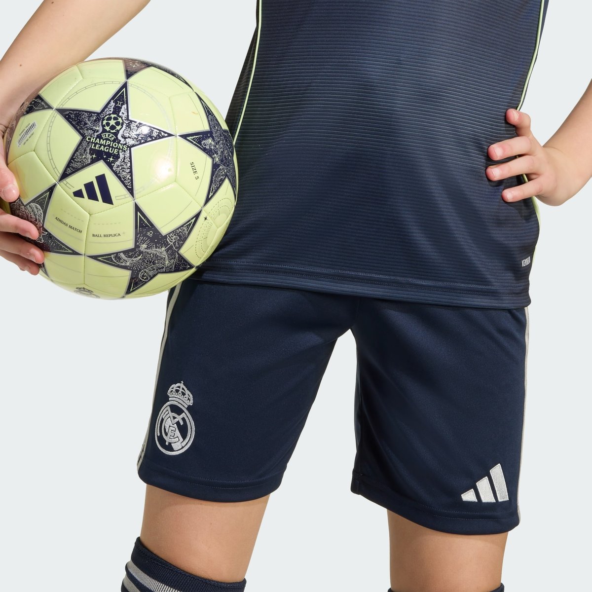 Short Extérieur Real Madrid 25/26 Enfants Short Extérieur Real Madrid 25/26 Enfants legend ink, adidas Performance