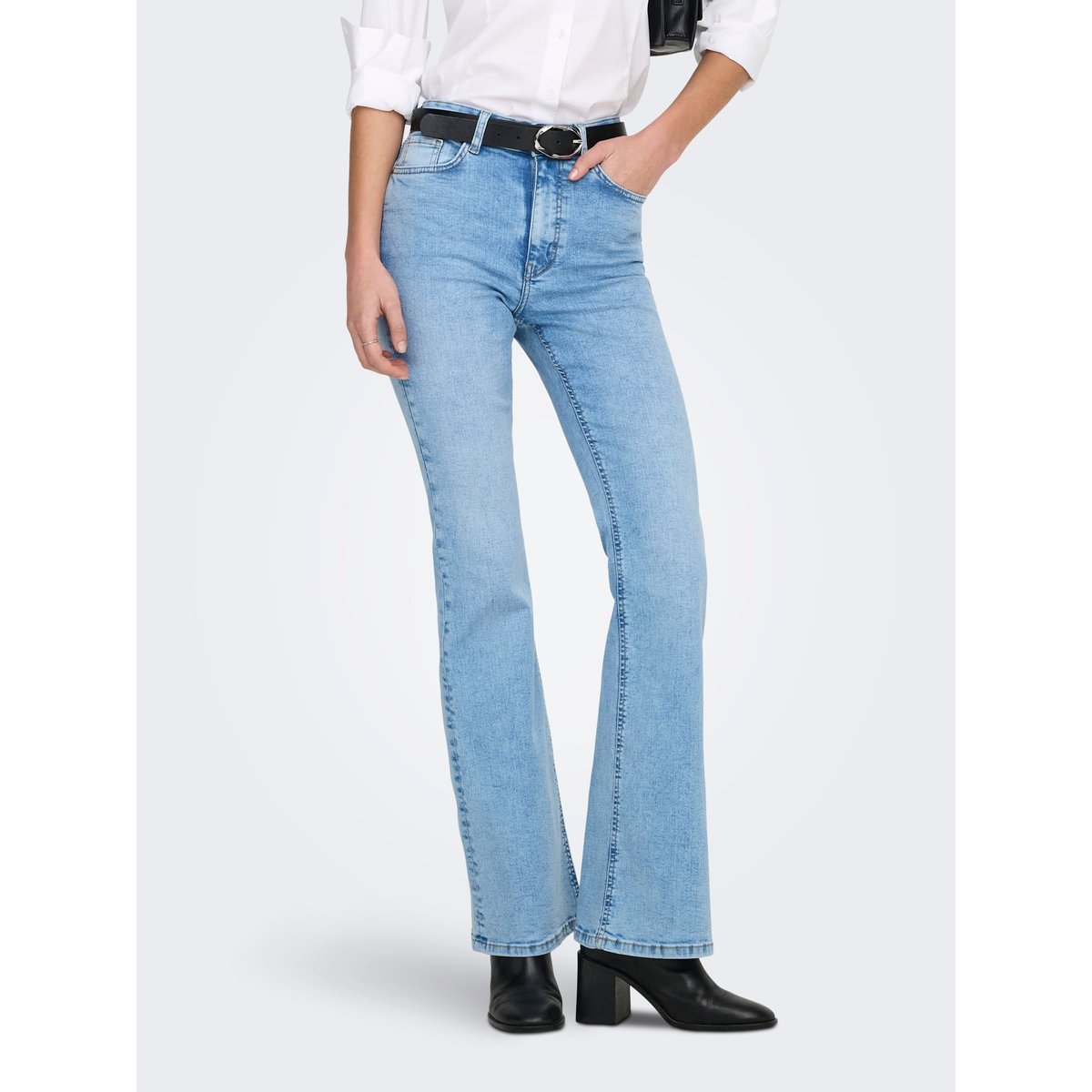 Jean Flared light blue denim, JDY