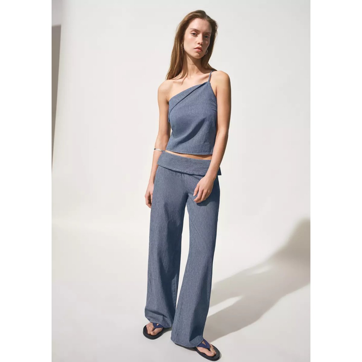 Top asymétrique rayures bleu foncé, MANGO TEEN