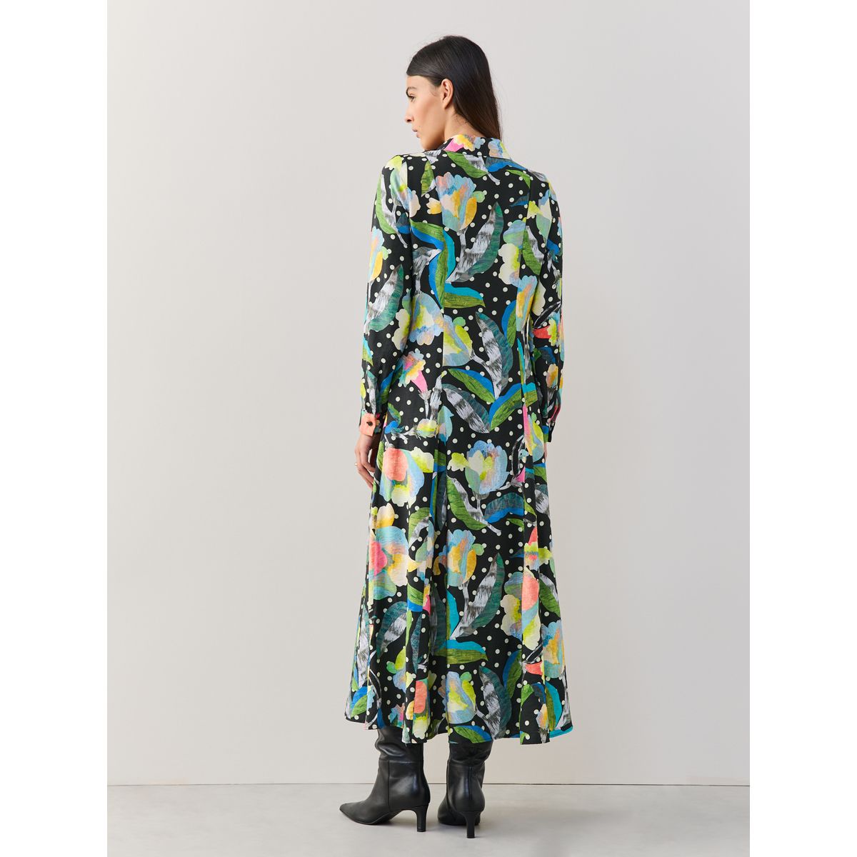 Robe chemise mi-longue à manches longues noir/multi-fleurs, NEXT
