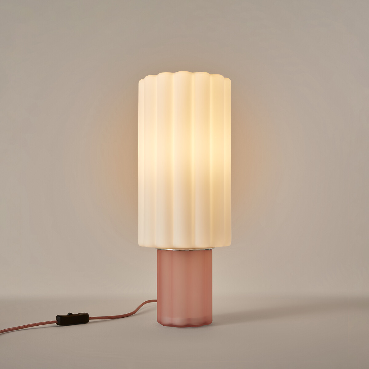 Tafellamp, van gekleurd glas en opaalglas, JUSTYNA roze, LA REDOUTE INTERIEURS